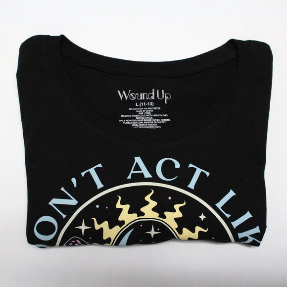 Junior Large 11-13 Cap Sleeve Multi Color Graphic Tee Shirt - Picture 8 of 8